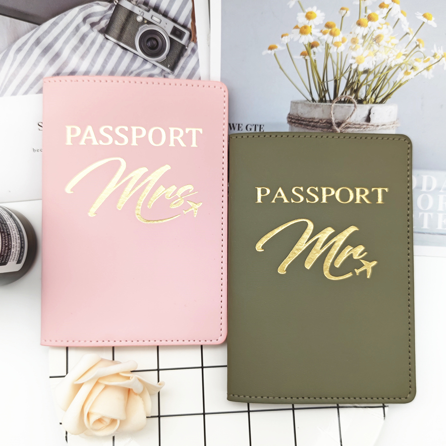Travel Accessories For Plane - 2-teiliges Set Mr/Mrs Liebhaber-Paare PU-Leder Reisepasshülle
