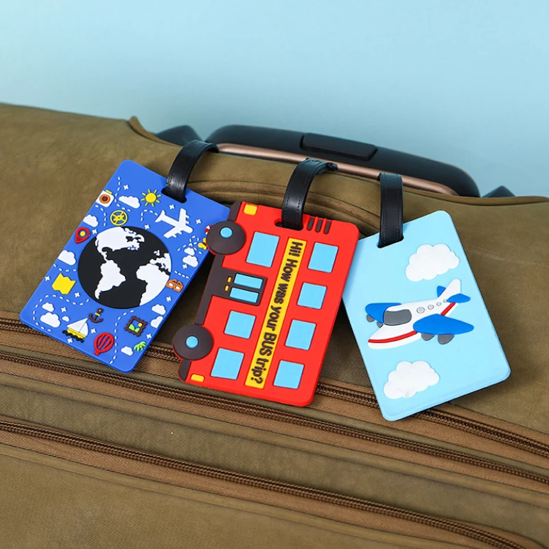 Niedliche Cartoon-Autos, PVC-S – Travel Accessories List Bewertung und Preis